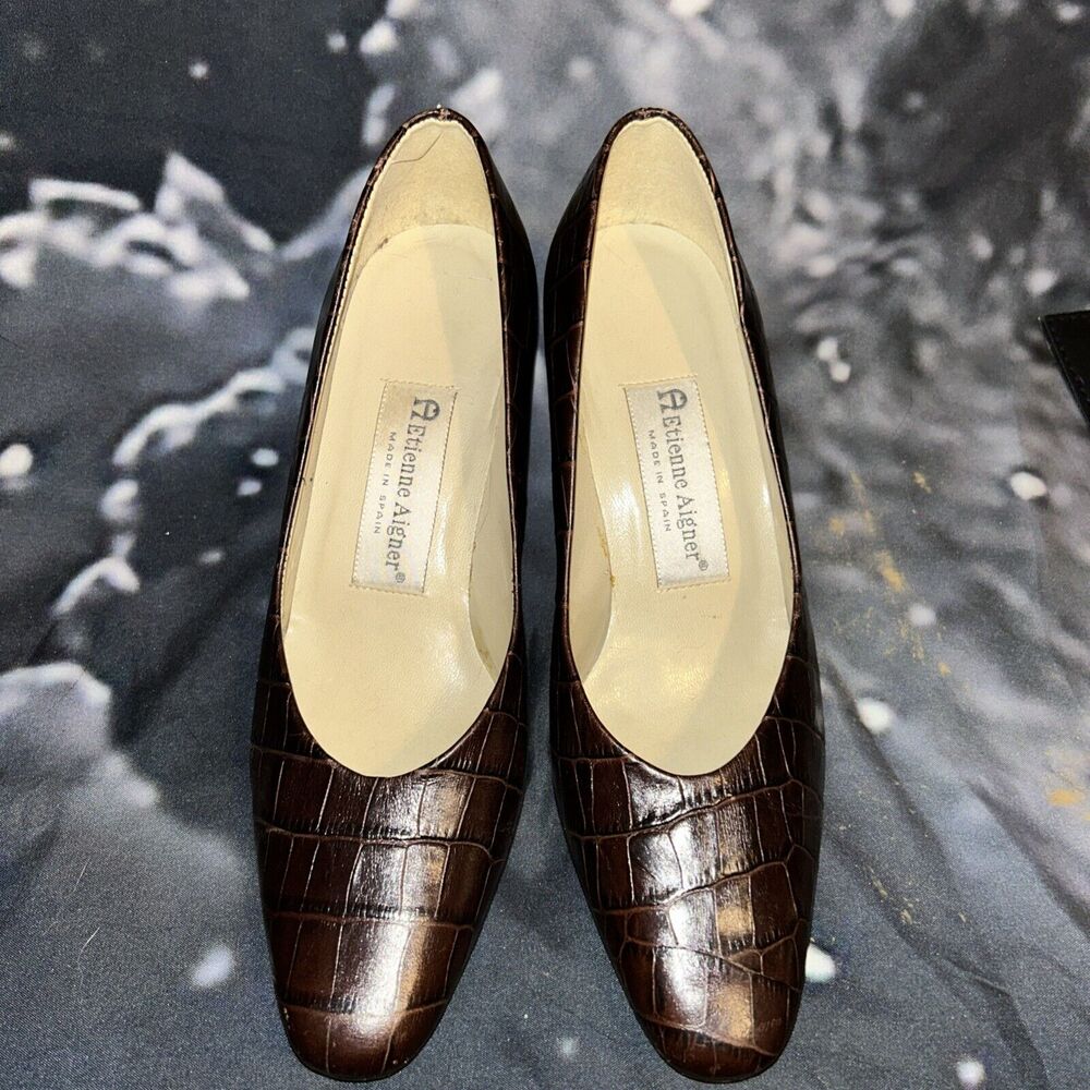 Etienne Aigner High Heels